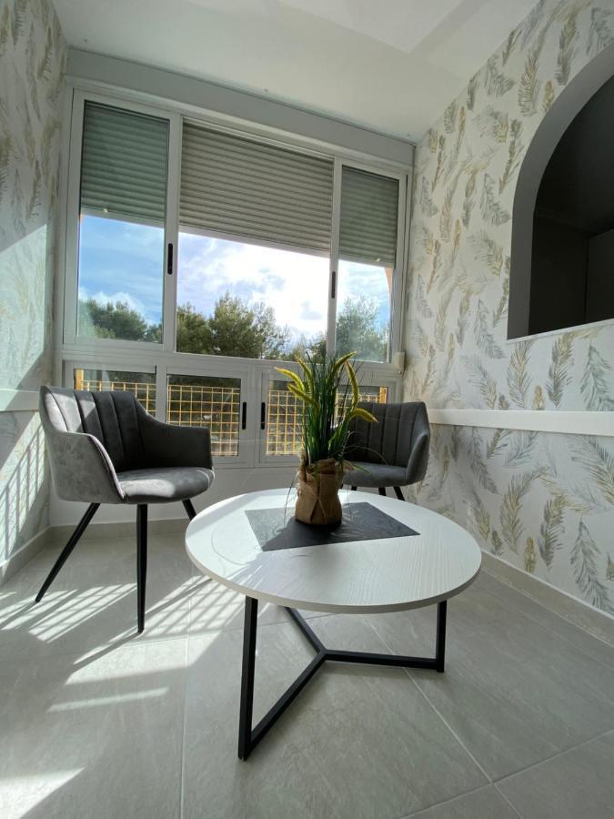 Sunshine Apartment Torrevieja Exterior foto