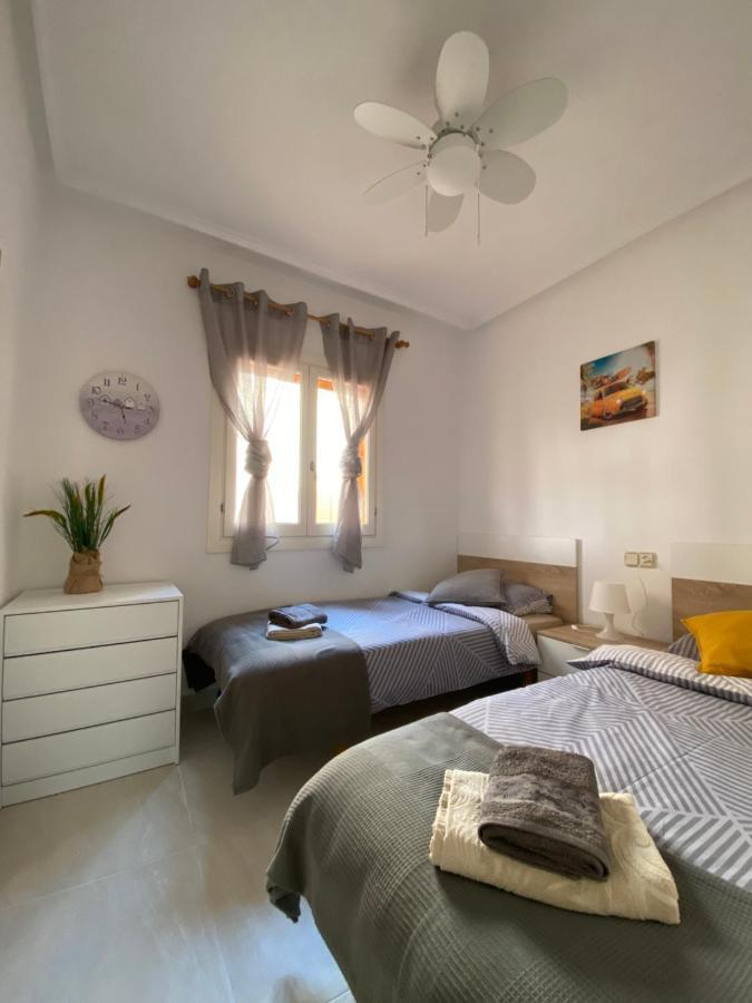 Sunshine Apartment Torrevieja Exterior foto