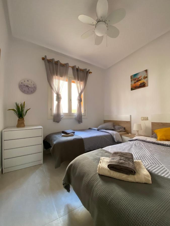 Sunshine Apartment Torrevieja Exterior foto