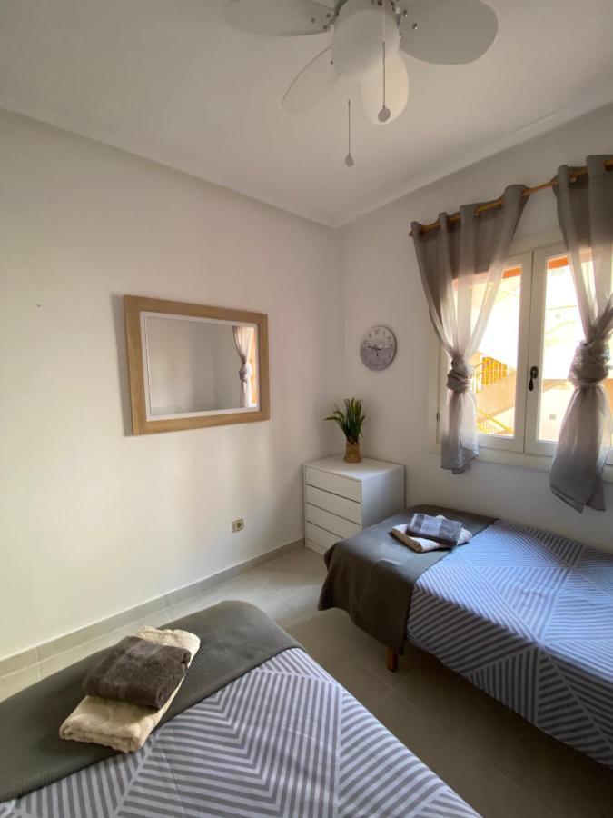 Sunshine Apartment Torrevieja Exterior foto